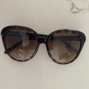 Chloe Sunglasses Tortise Butterfly Frame